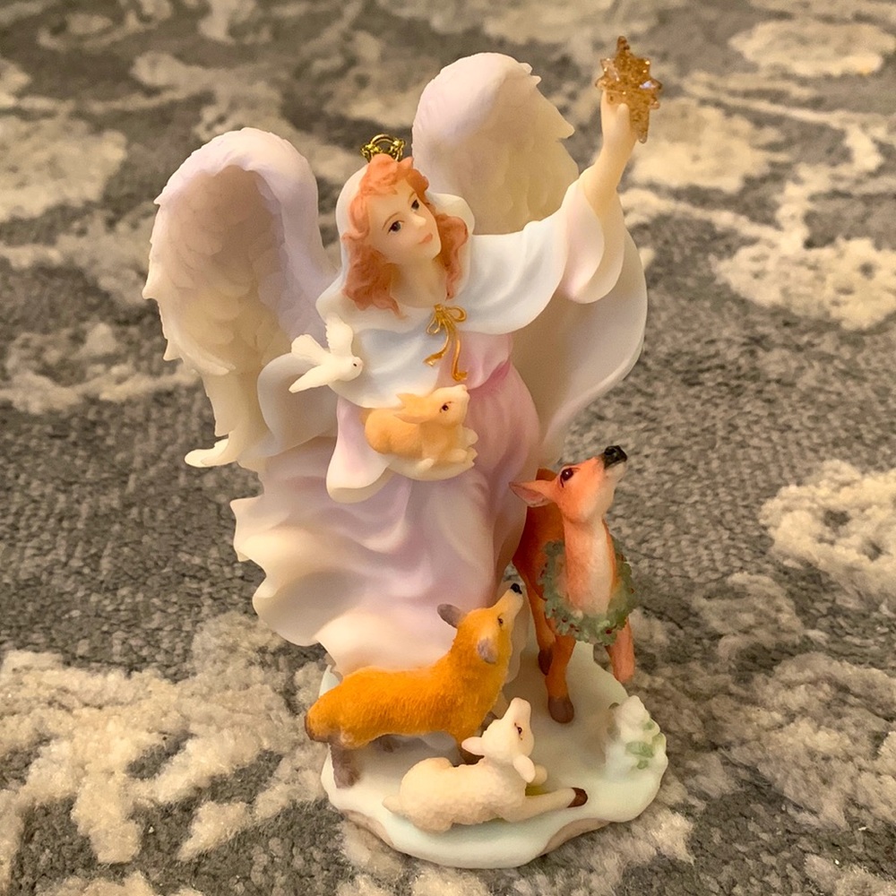 Seraphim Classics Heaven on Earth Christa item #78819